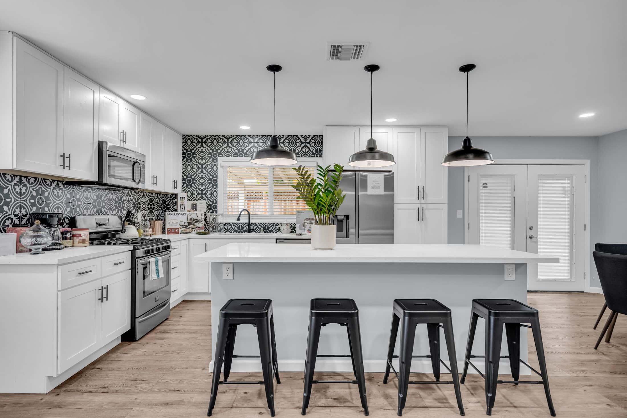 Luxury Simi Valley Stay | Designer Home + Gym