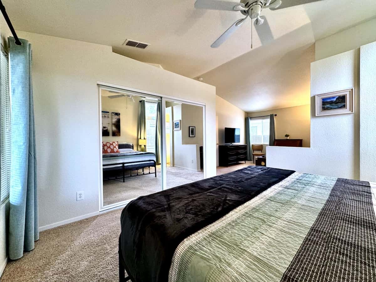 3BR · King Bed · Covered Patio · Water Feature · F
