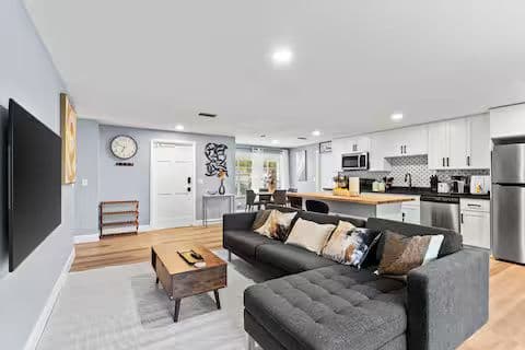 3102 E Knollwood St. #A 3102 A general photo 2