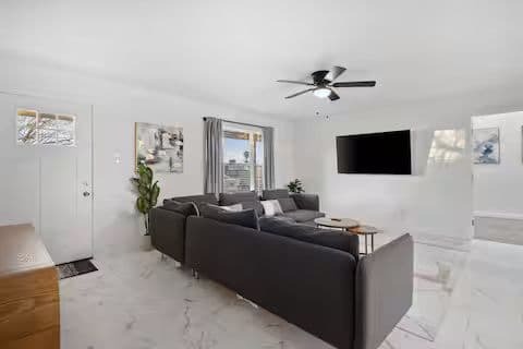 Pool Home 5 miles from Downtown Phoenix 3037 general photo 4