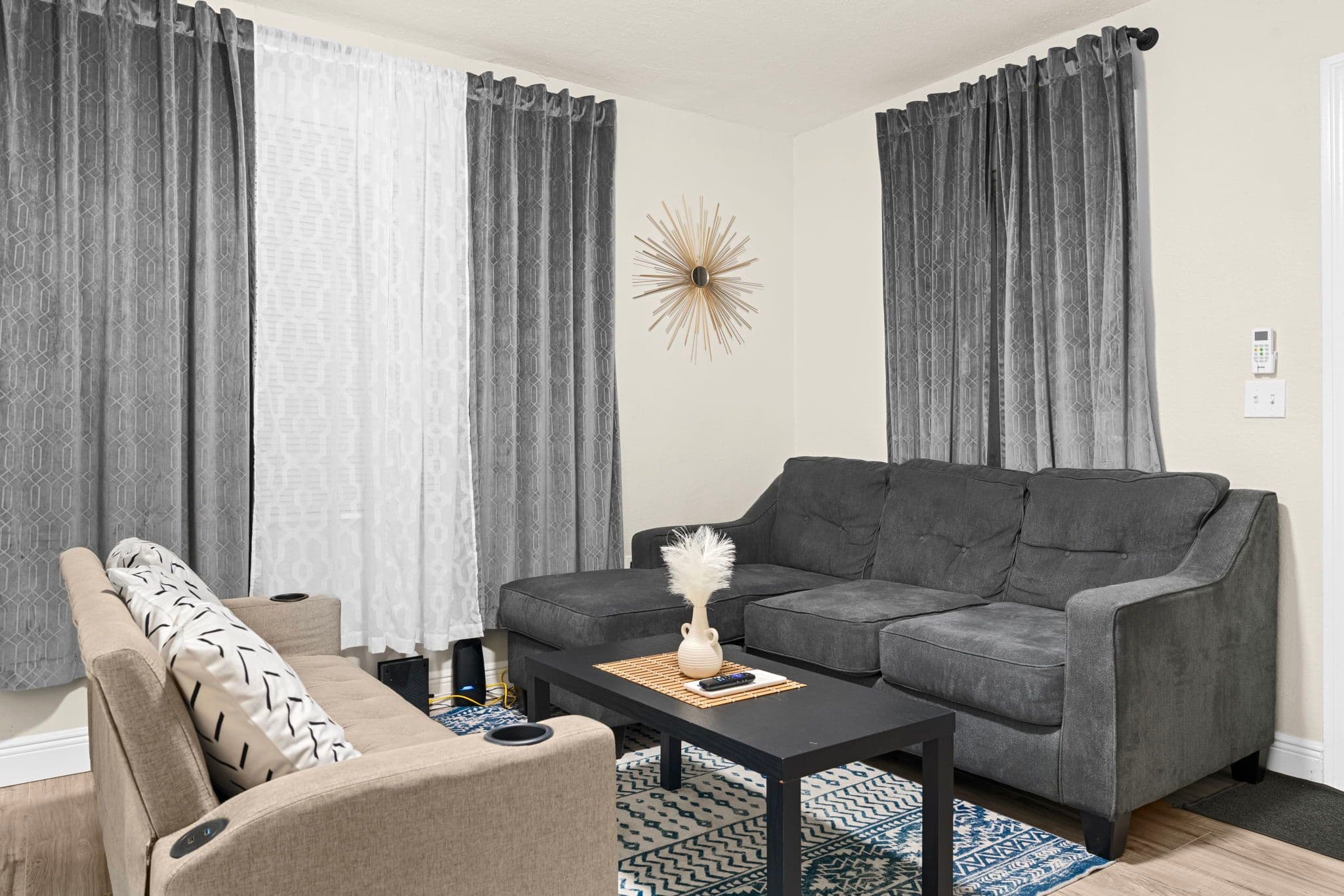 5 Miles from Downtown Tampa general photo 2