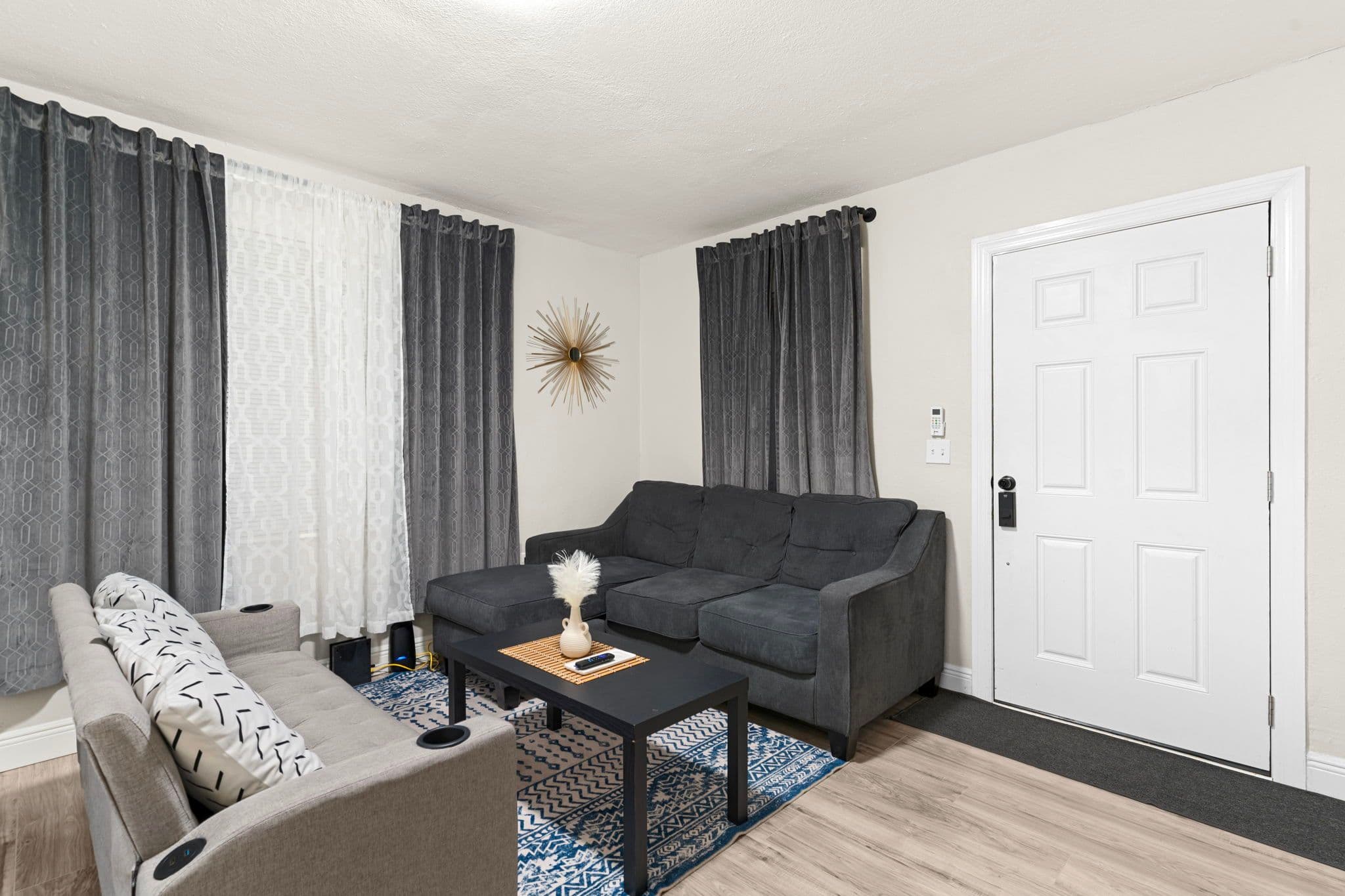 5 Miles from Downtown Tampa general photo 4