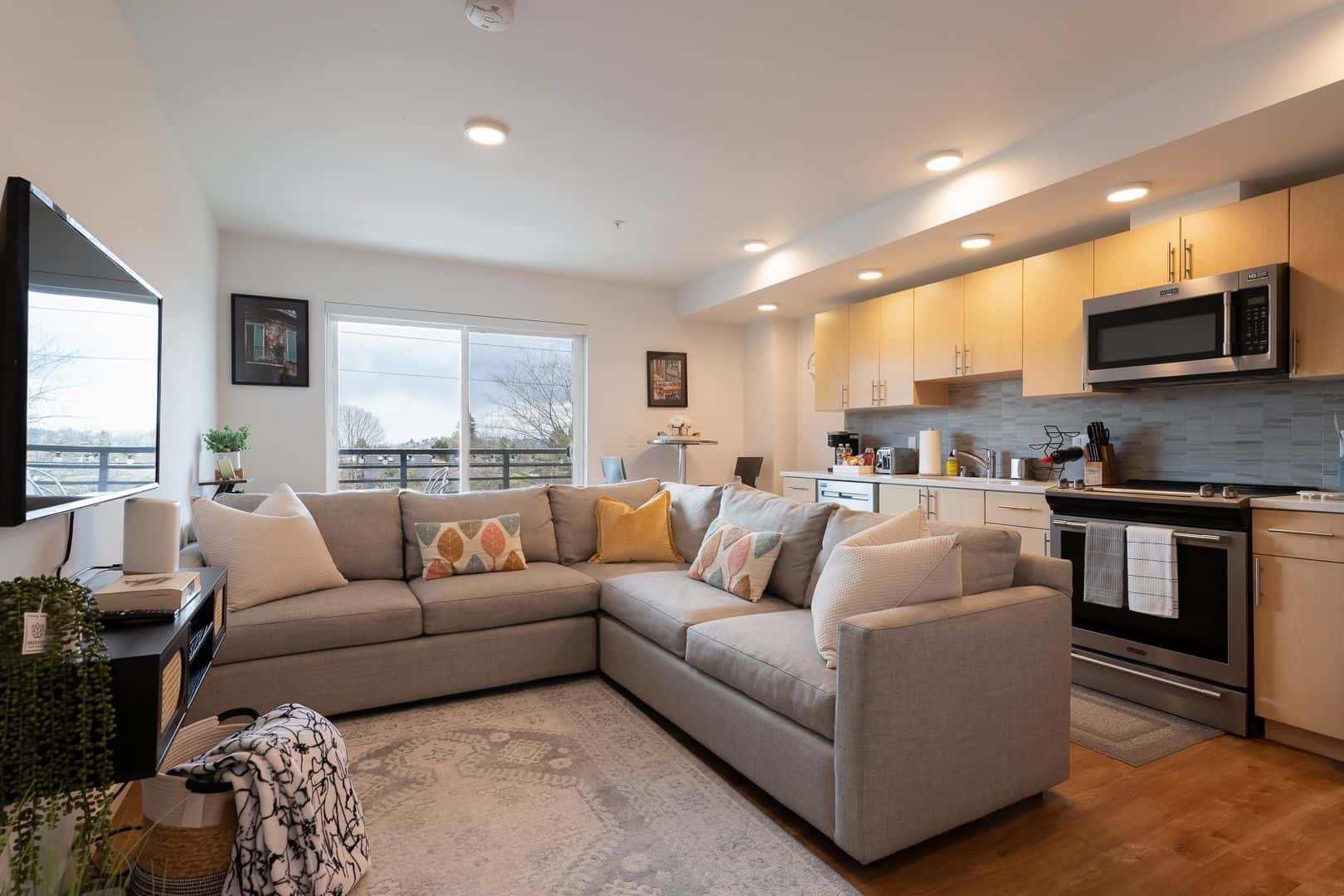 Stunning Capitol Hill 1BD Condo