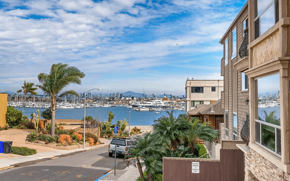 Kellogg Beach | Harbor Views | Sunsets | W/D