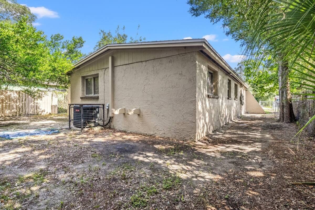 3906 E Powhatan Ave. Tampa FL 3906 B general photo 2