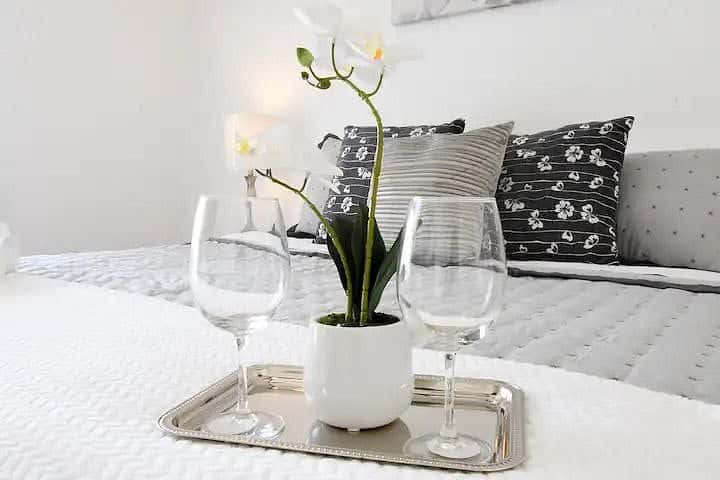Raintree: Furnished 3-bedroom home in Riverside