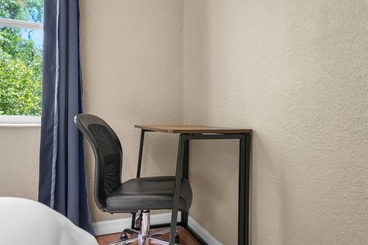 2 Miles from Downtown Tampa 3404 B general photo 4