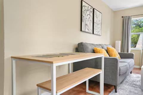 2 Miles from Downtown Tampa 3404 B general photo 5