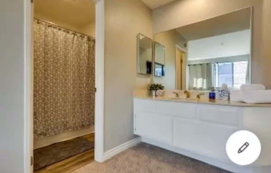 Ontario: Furnished 2-bedroom home in Ontario
