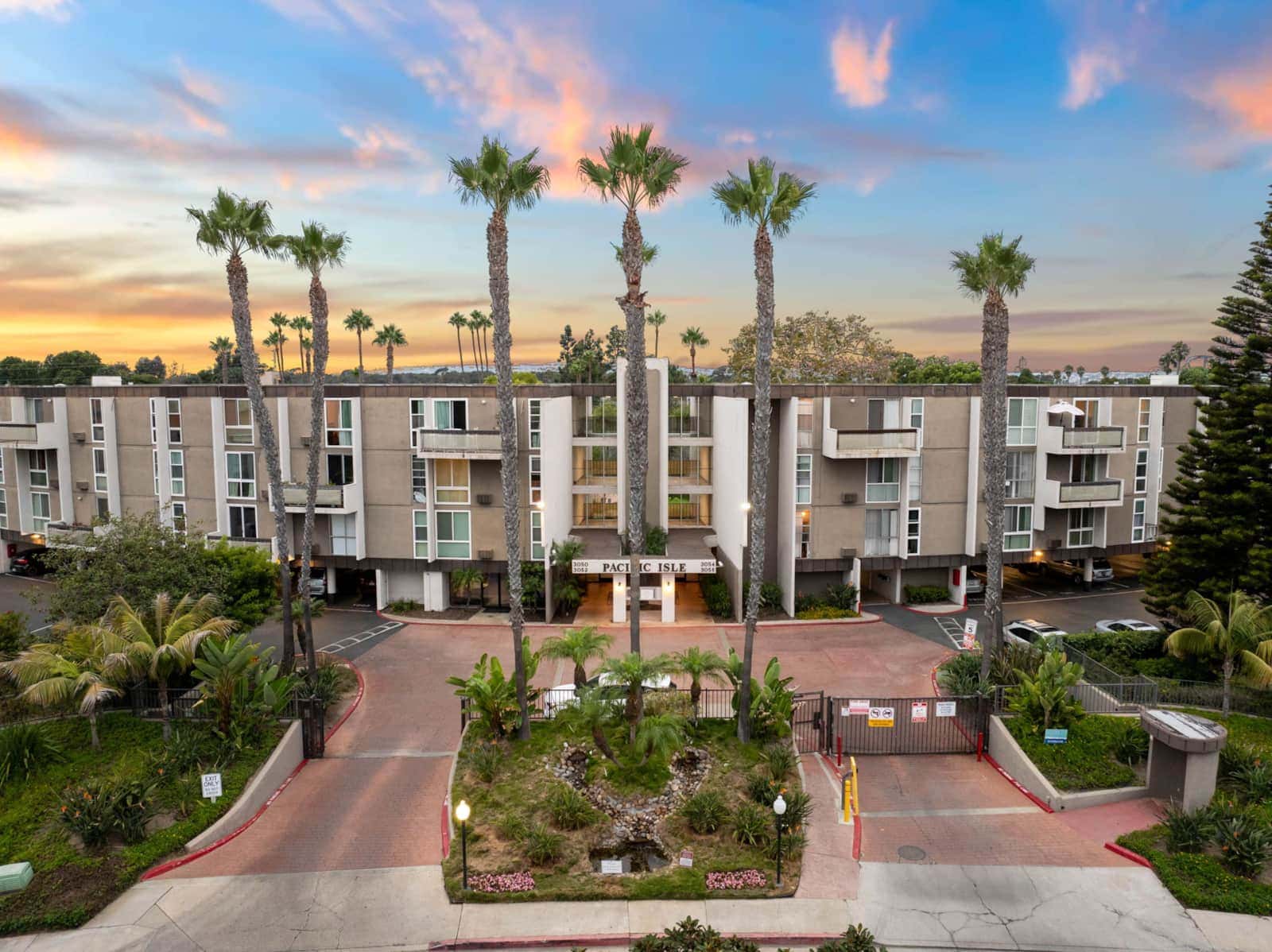 Point Loma Condo | Resort Amenities | 1 BR | PETS