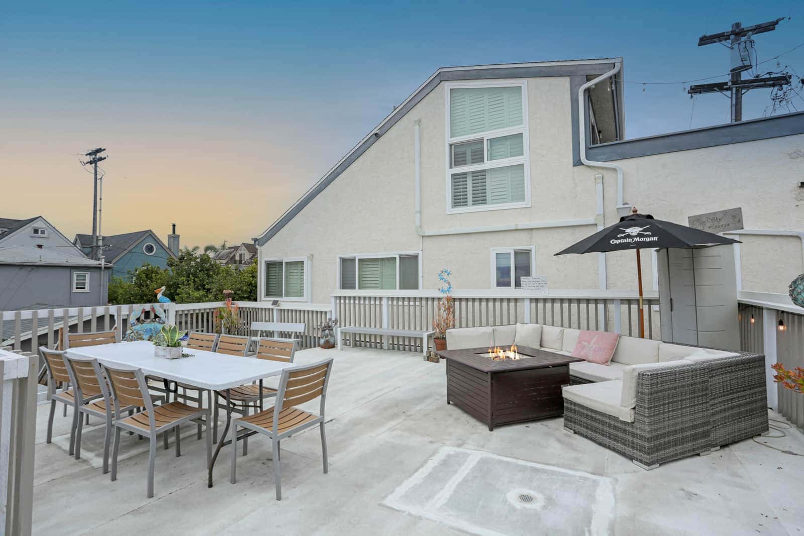 Mission Beach 2BR | HUGE Roof Deck | Garage | W/D
