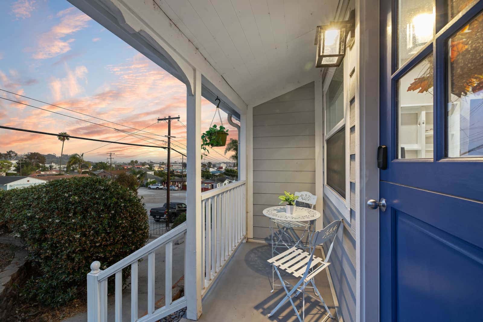 Tranquil Backyard Oasis | 2BR Luxury | Remodeled