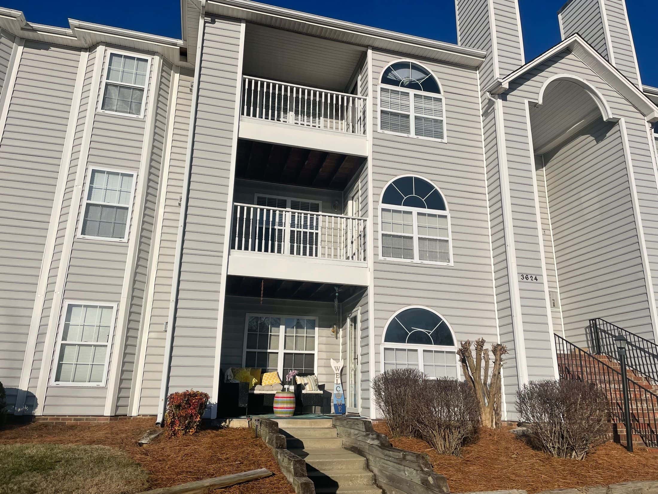 Furnished condo 15 mins from hospital