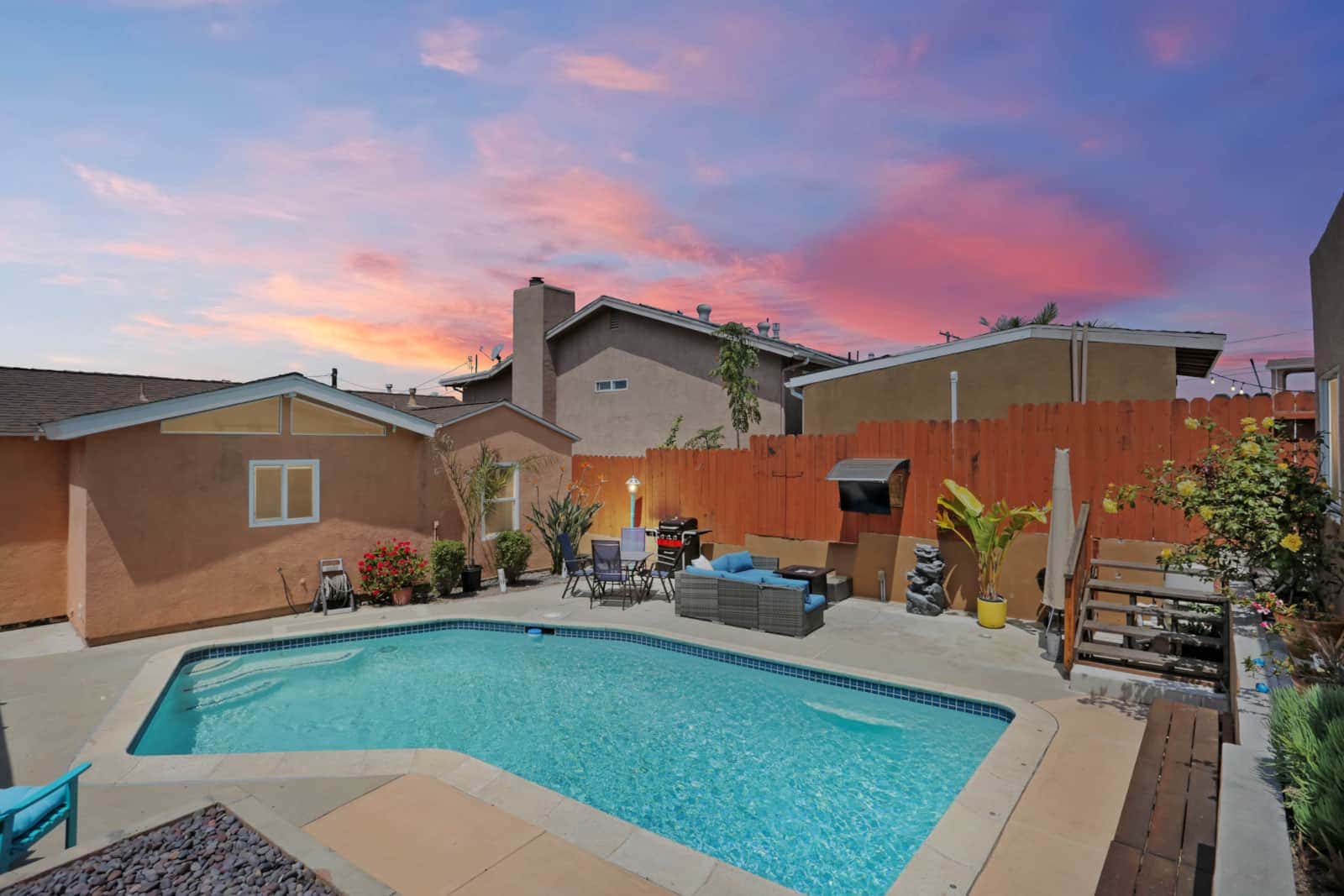 Private Pool | Firepit | Sunset Views | Sea World