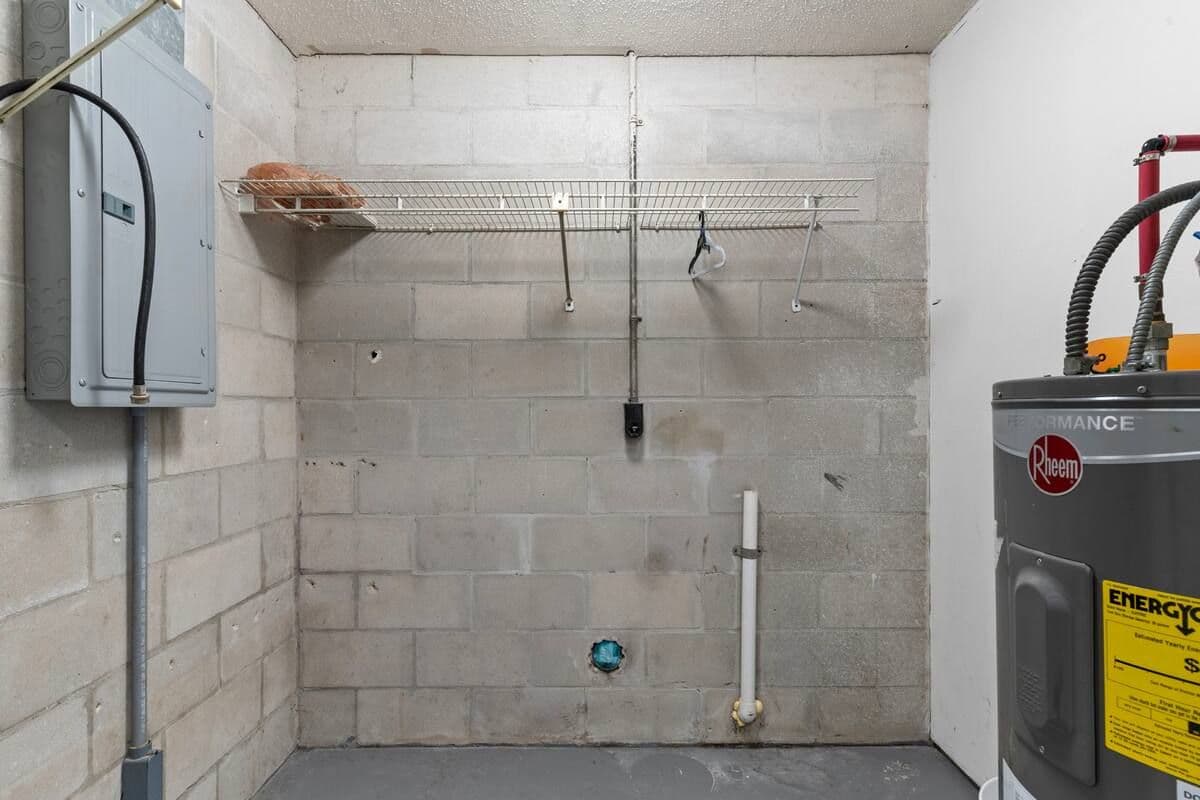 2334 Roxbury RD Avon Park general photo 1