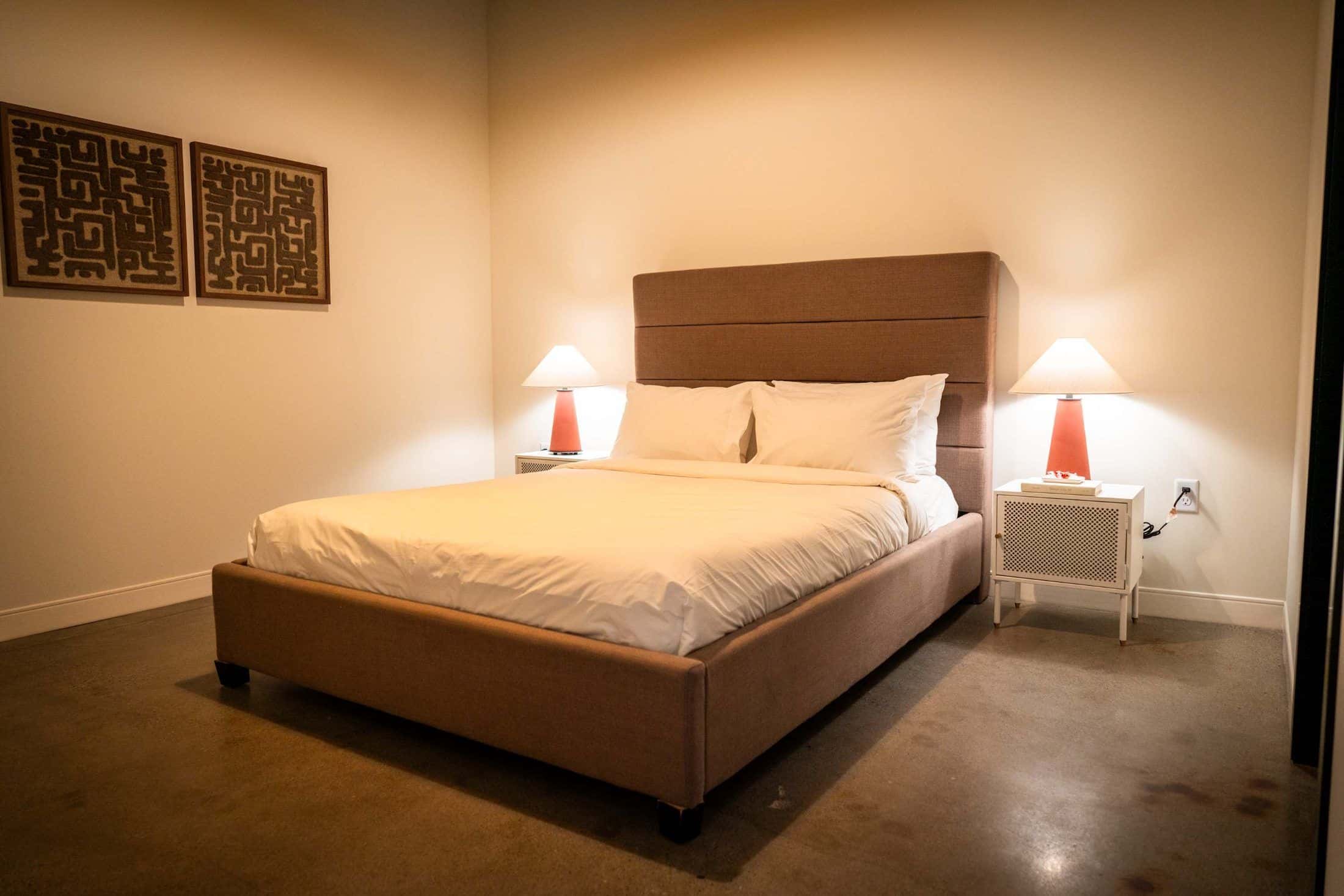 Roami at Century Plaza | Downtown | 1BR